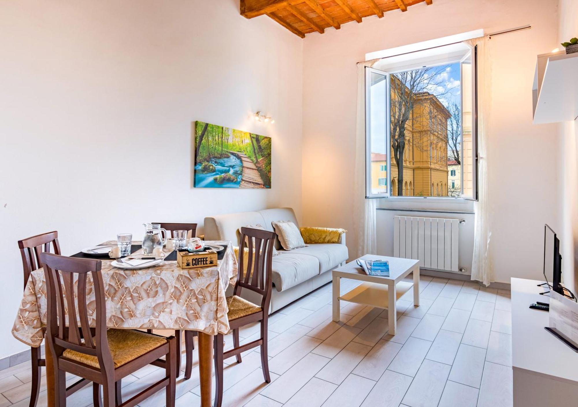 Ferienwohnung Casa Mya-Relax Al Porto, Wifi Veloce E Clima Livorno Exterior foto