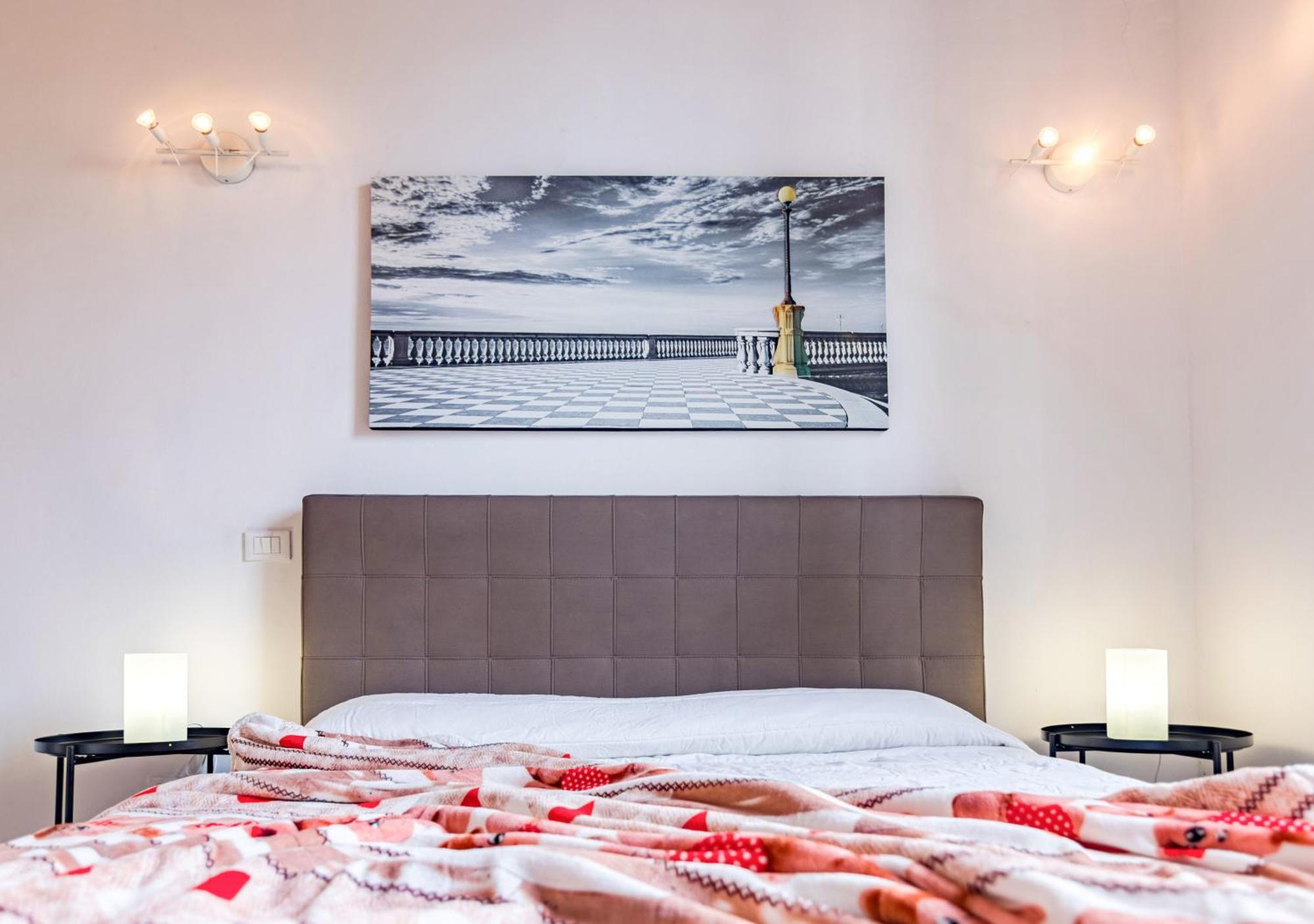Ferienwohnung Casa Mya-Relax Al Porto, Wifi Veloce E Clima Livorno Exterior foto